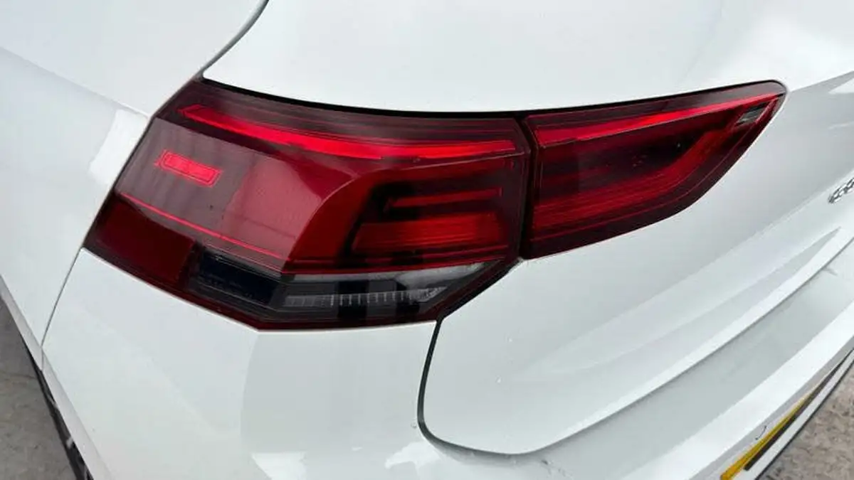 2023-volkswagen-golf-15-tsi-style-edition-150ps-big-27