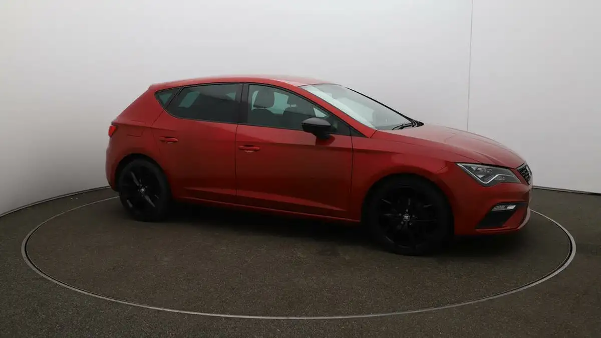 2019-seat-leon-15-tsi-evo-fr-black-edition-150ps-hatchback-dsg-big-38