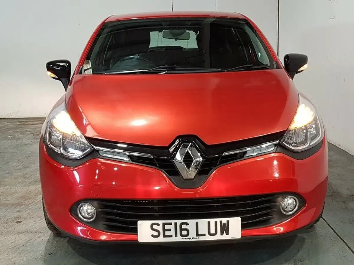 2016-renault-clio-09-tce-dynamique-nav-big-11