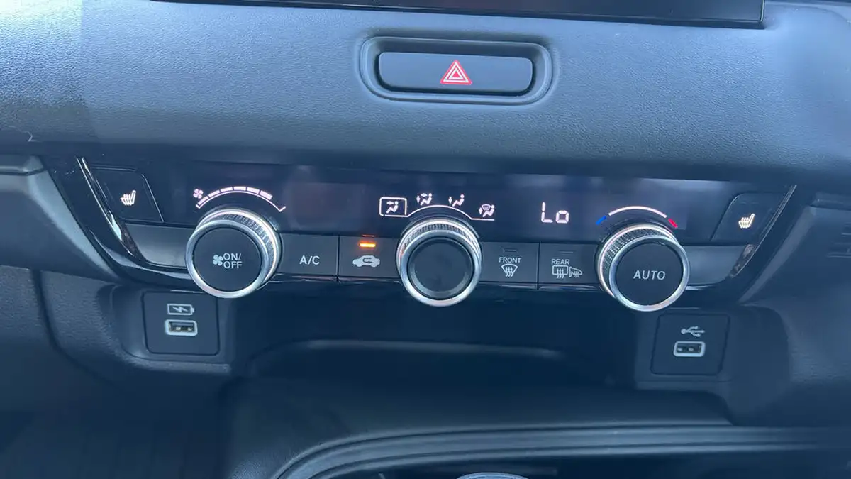 2024-honda-hr-v-15-i-mmd-elegance-big-33
