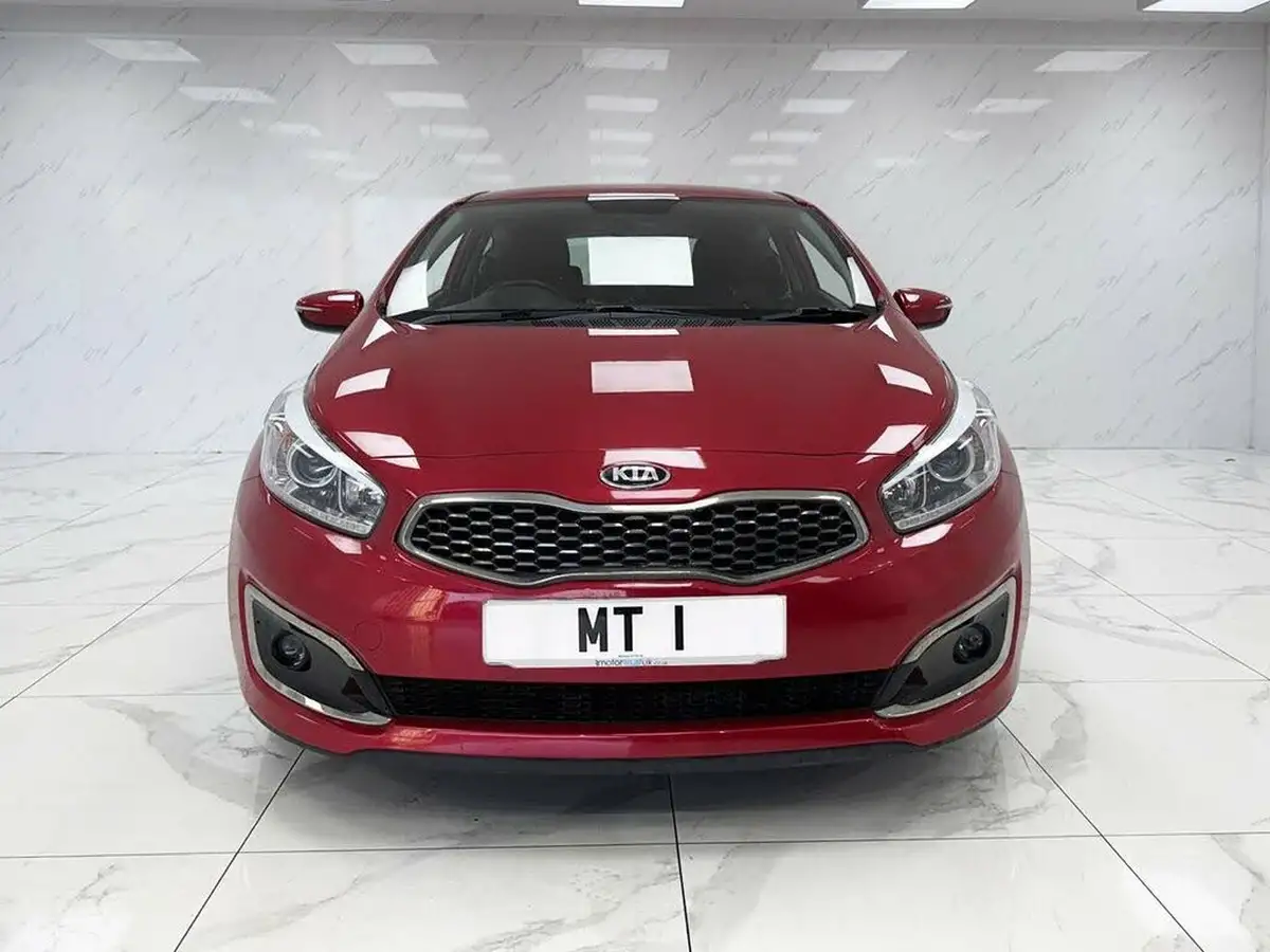 2017-kia-pro-ceed-16-gdi-2-big-2