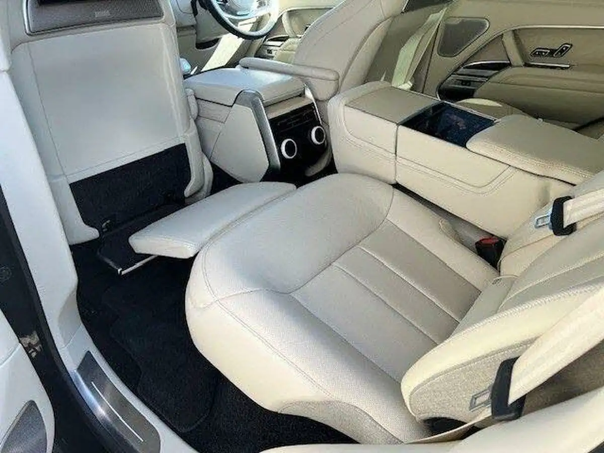 2022-land-rover-range-rover-44-p530-sv-big-10