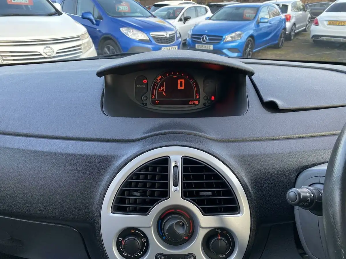 2008-renault-grand-modus-16-dynamique-big-31