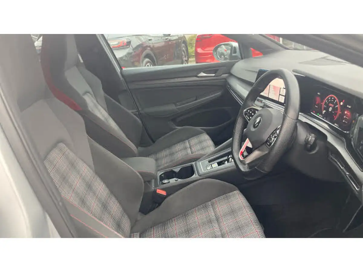 2021-volkswagen-golf-20-tsi-gti-dsg-big-14