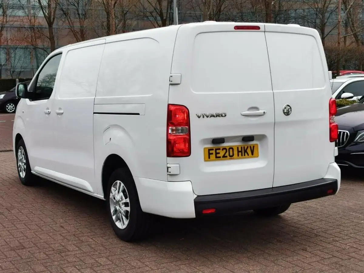 2020-vauxhall-vivaro-20td-3100-l2h1-sportive-120pseu6dt-panel-big-3