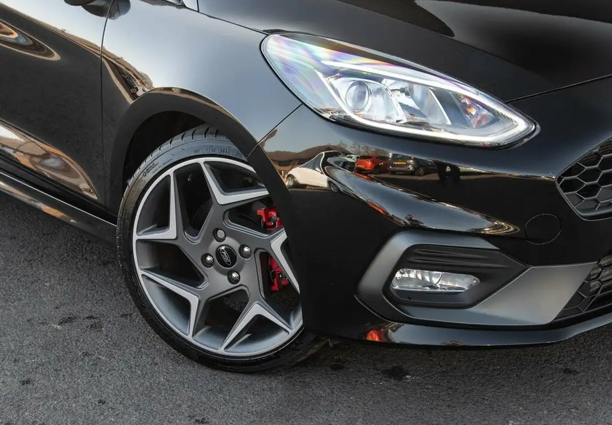 2020-ford-fiesta-15t-st-3-5d-big-1