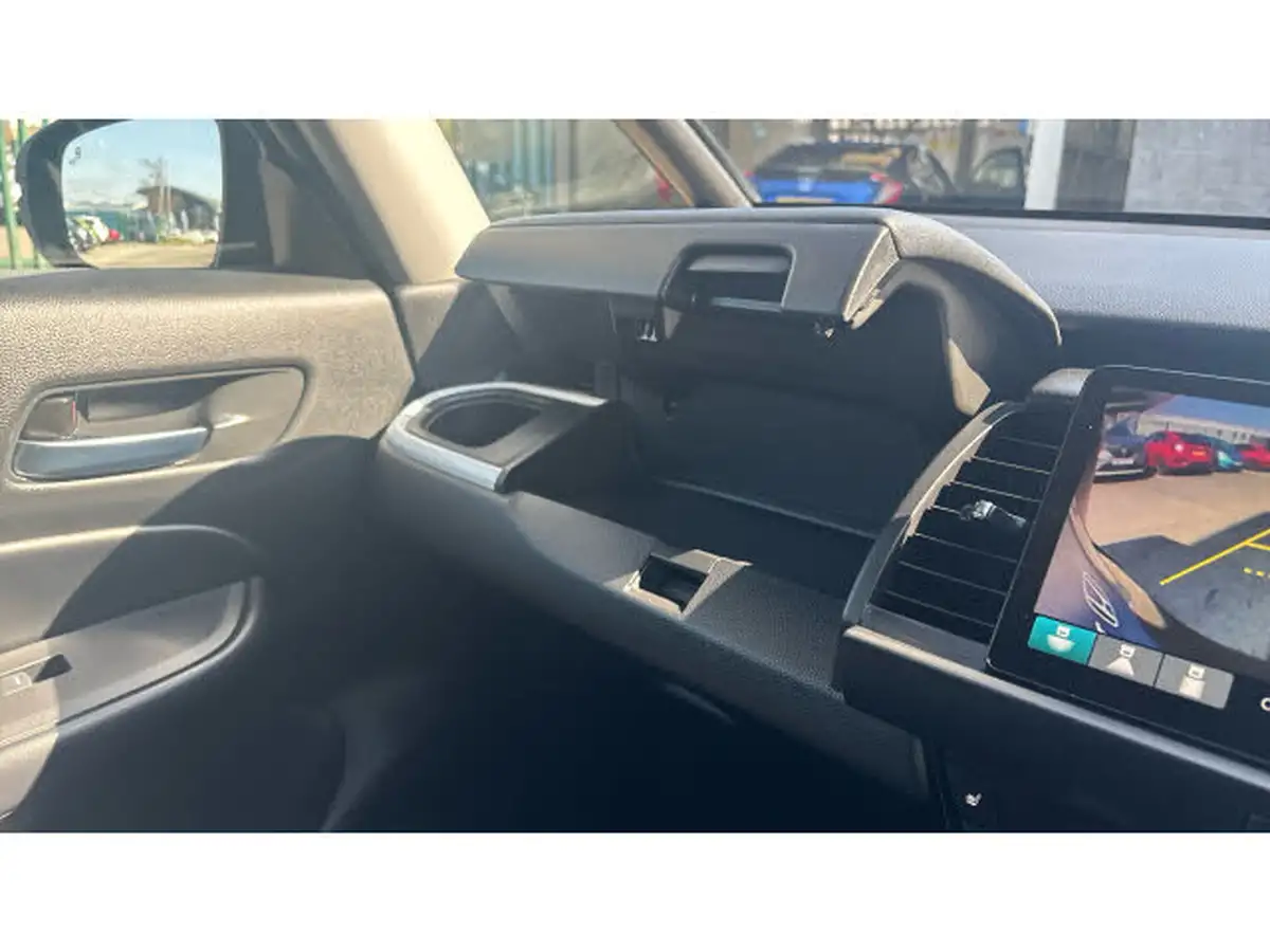 2023-honda-jazz-15-i-mmd-advance-big-40