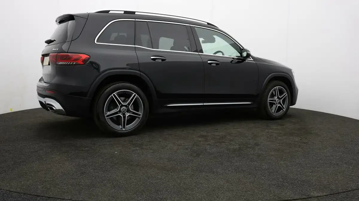 2020-mercedes-benz-glb-class-20d-glb220d-amg-line-premium-7-big-28