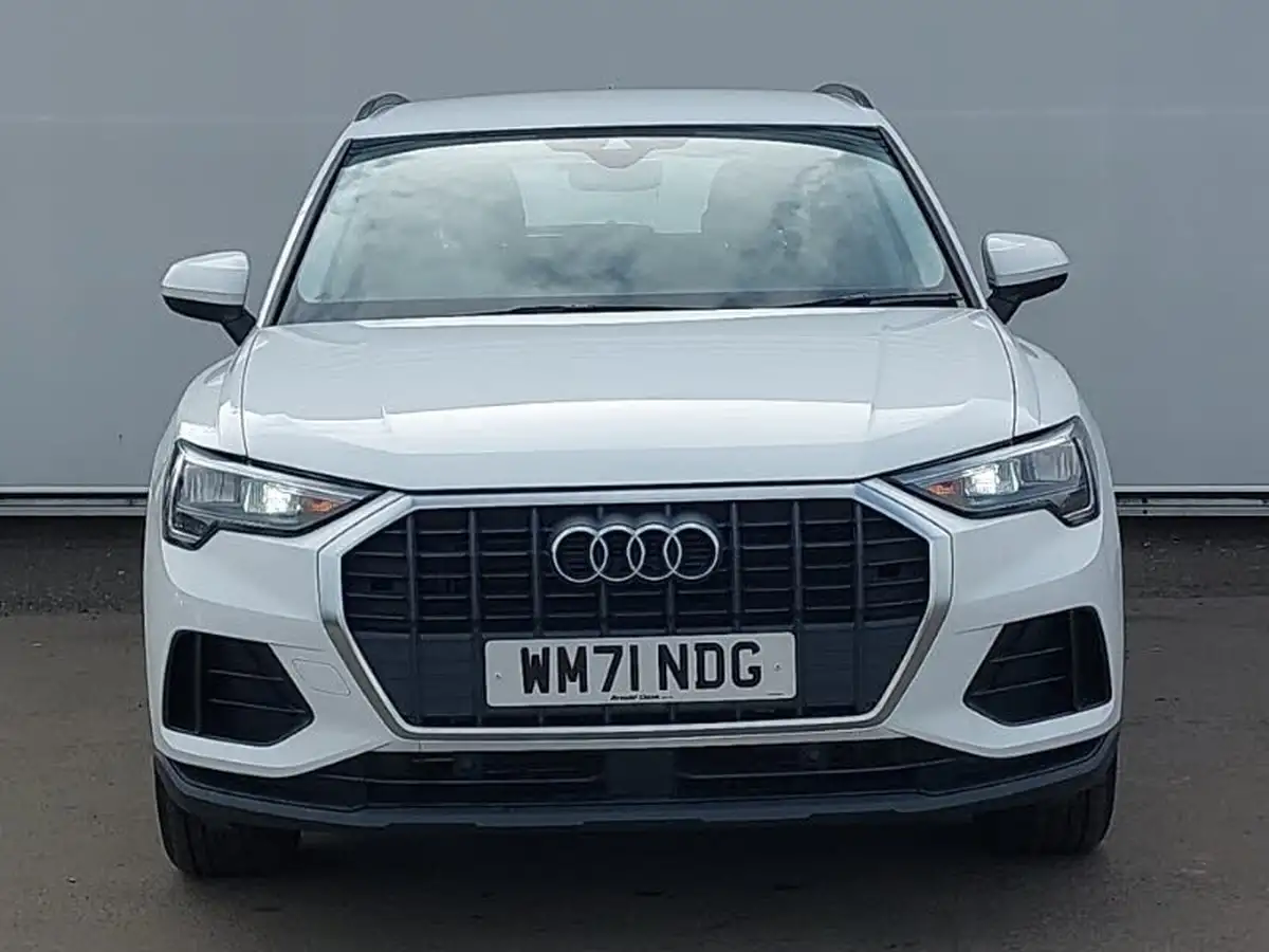 2022-audi-q3-15-35-tfsi-technik-cod-s-tronic-big-17