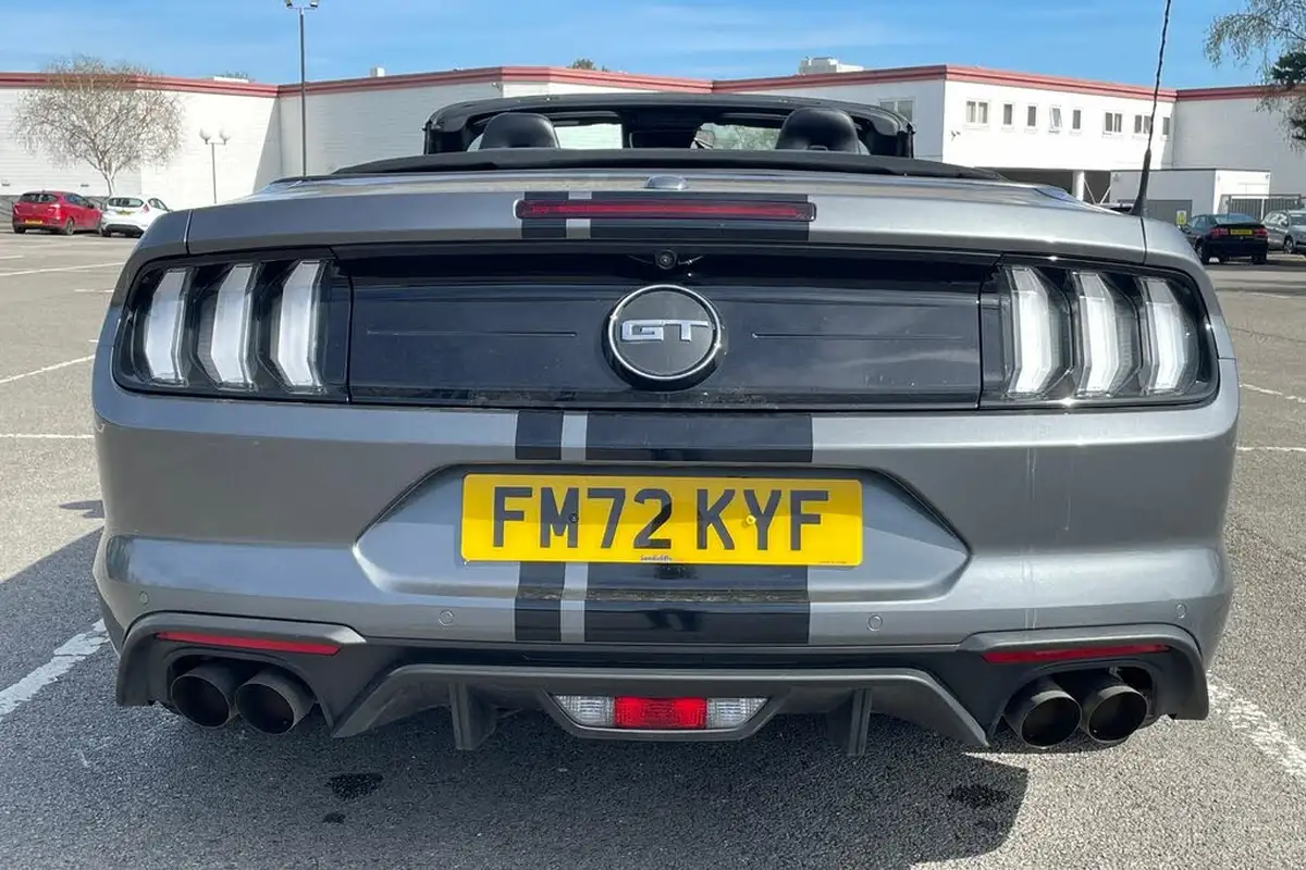 2022-ford-mustang-50-v8-gt-convertible-big-15