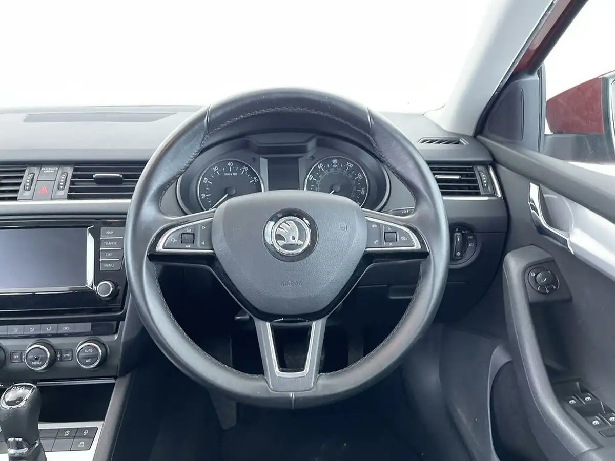 2016-skoda-octavia-14-tsi-se-l-estate-dsg-big-24