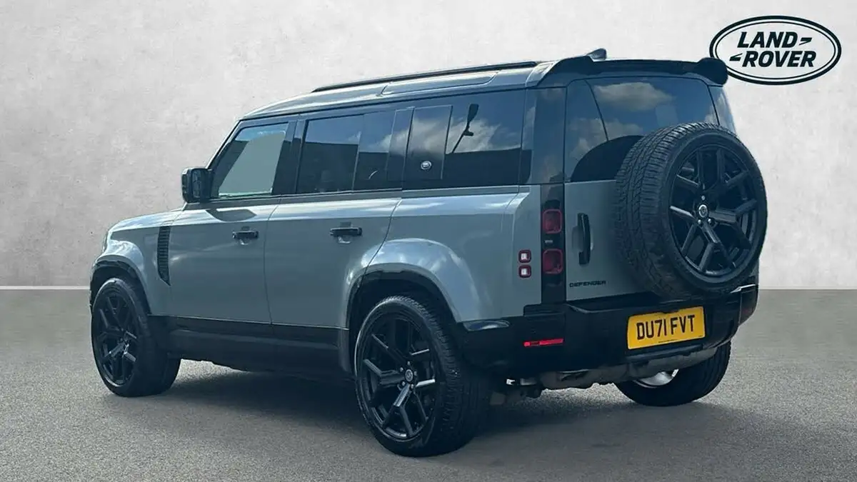 2021-land-rover-110-defender-30-d250-hard-top-s-110-big-1