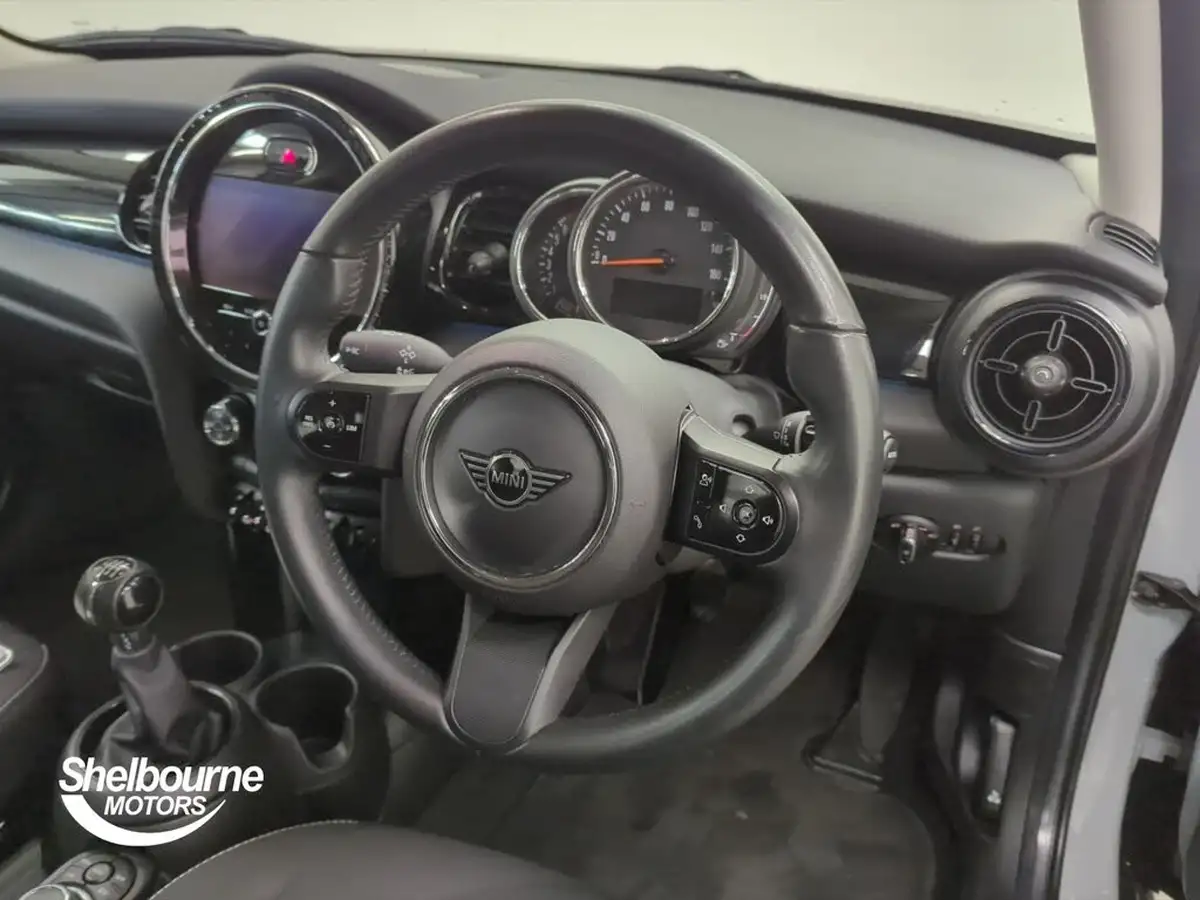 2022-mini-cooper-15-cooper-classic-hatchback-5d-big-3