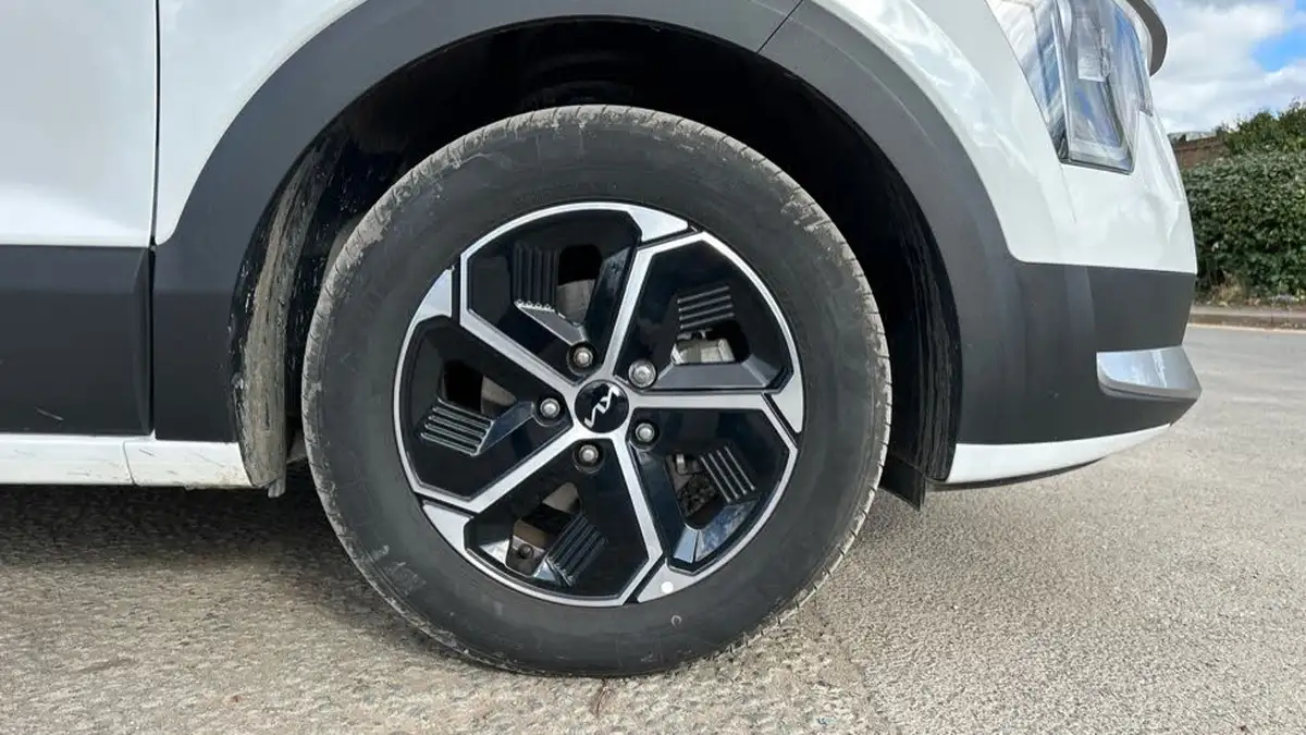 2024-kia-niro-16-gdi-139bhp-hev-132kwh-big-4