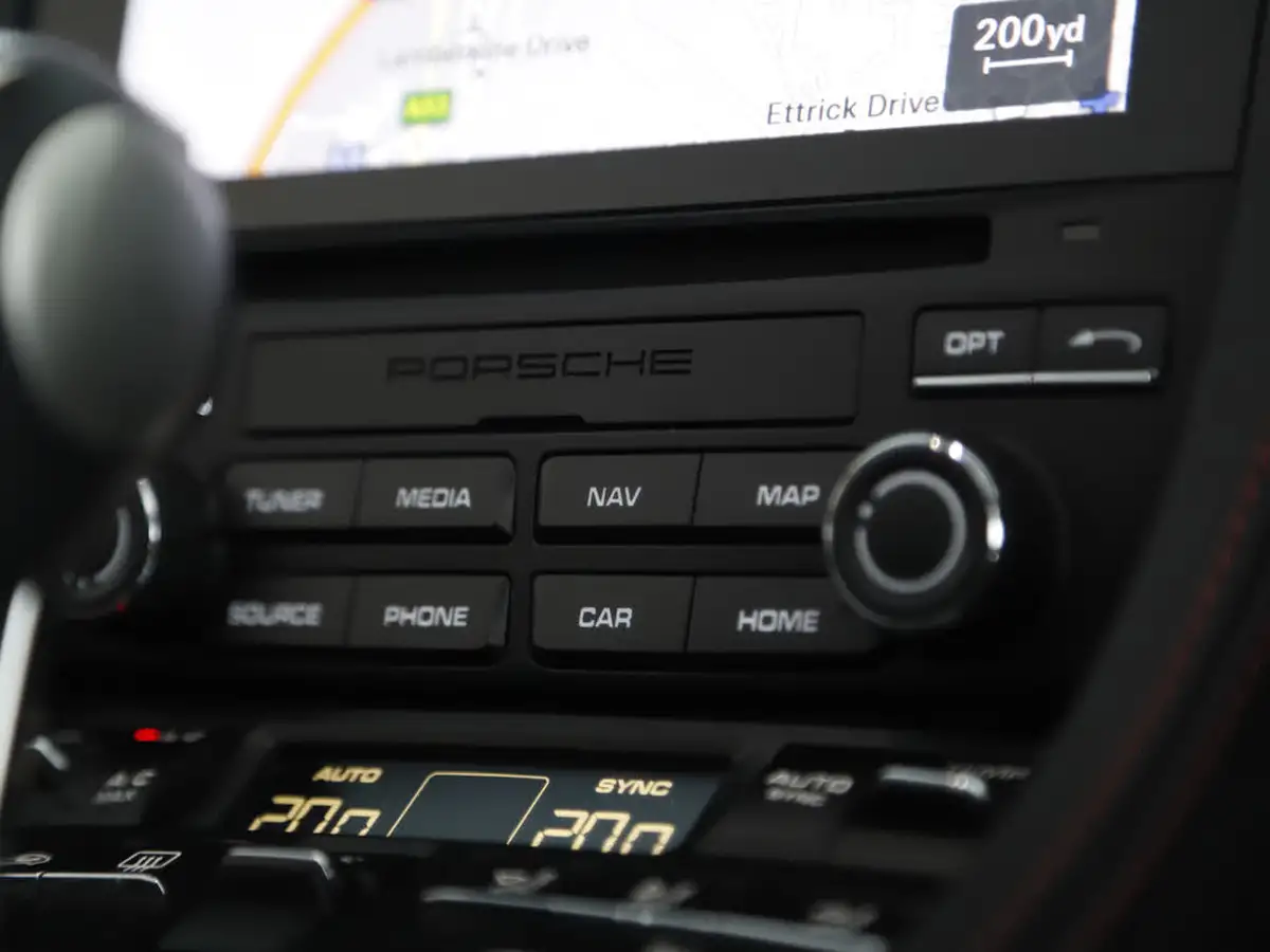 2021-porsche-boxster-718-40-boxster-25-years-pdk-big-35