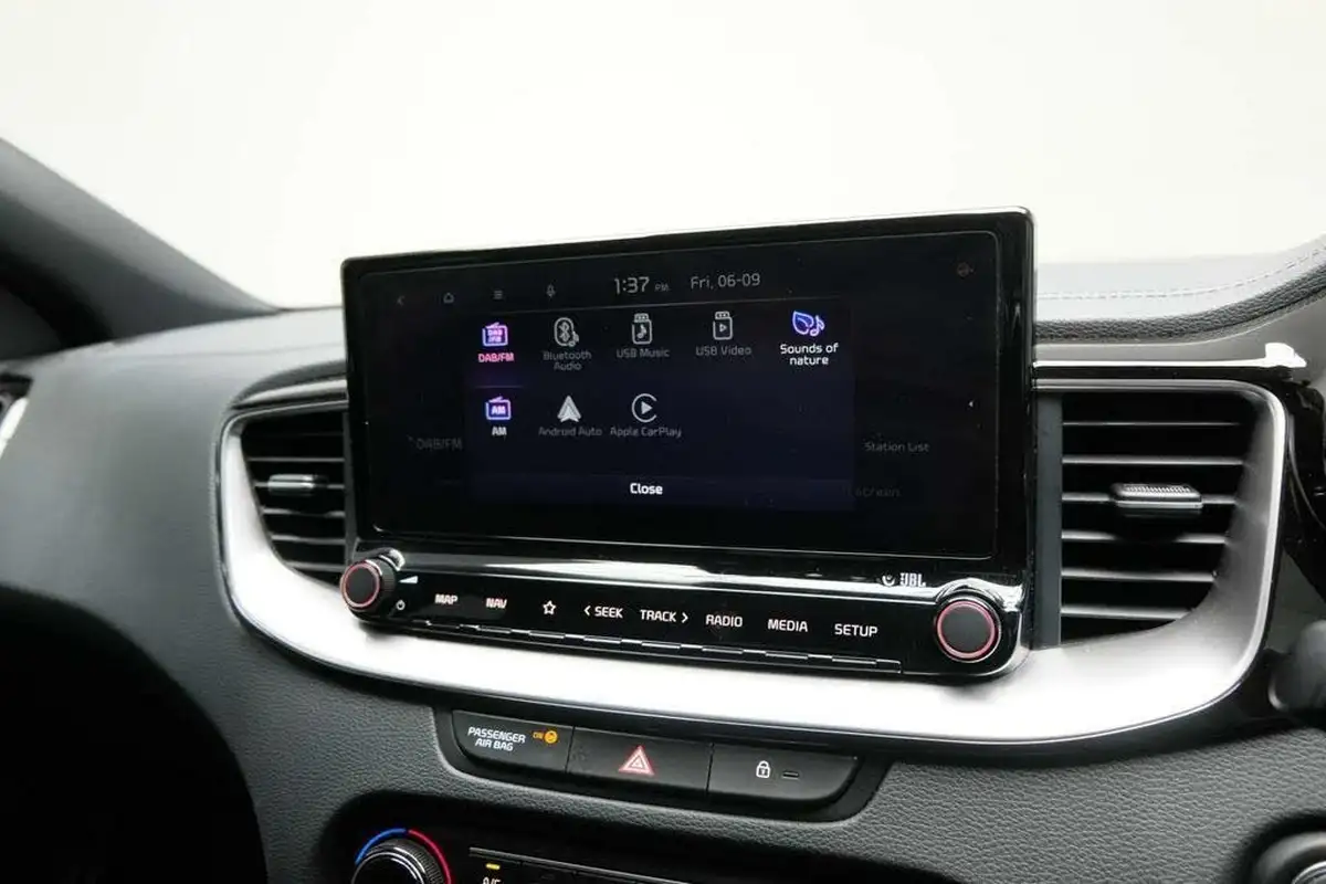 2024-kia-xceed-15-t-gdi-gt-line-s-158bhp-big-26