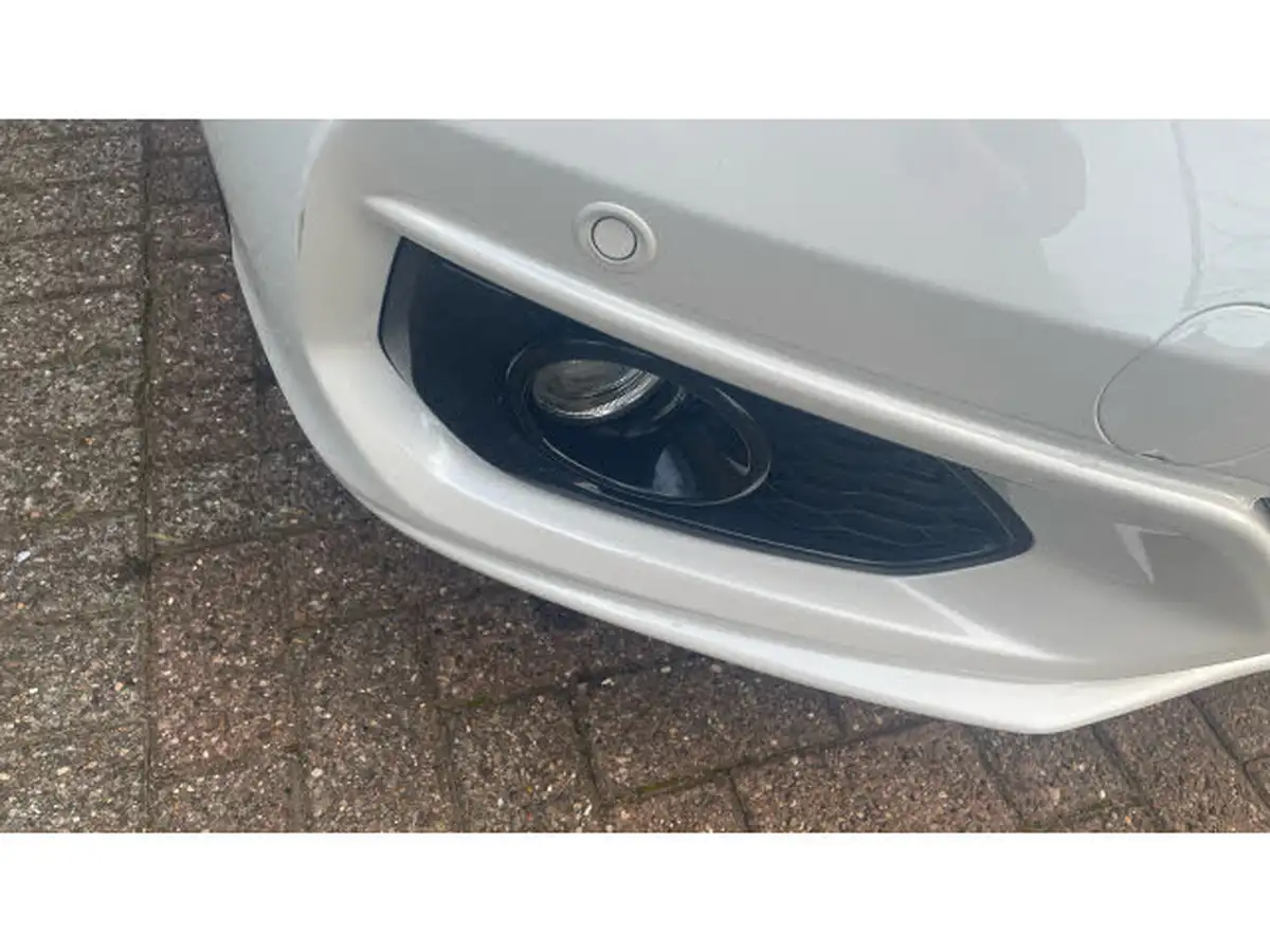 2020-honda-jazz-13-i-vtec-ex-navi-cvt-big-25