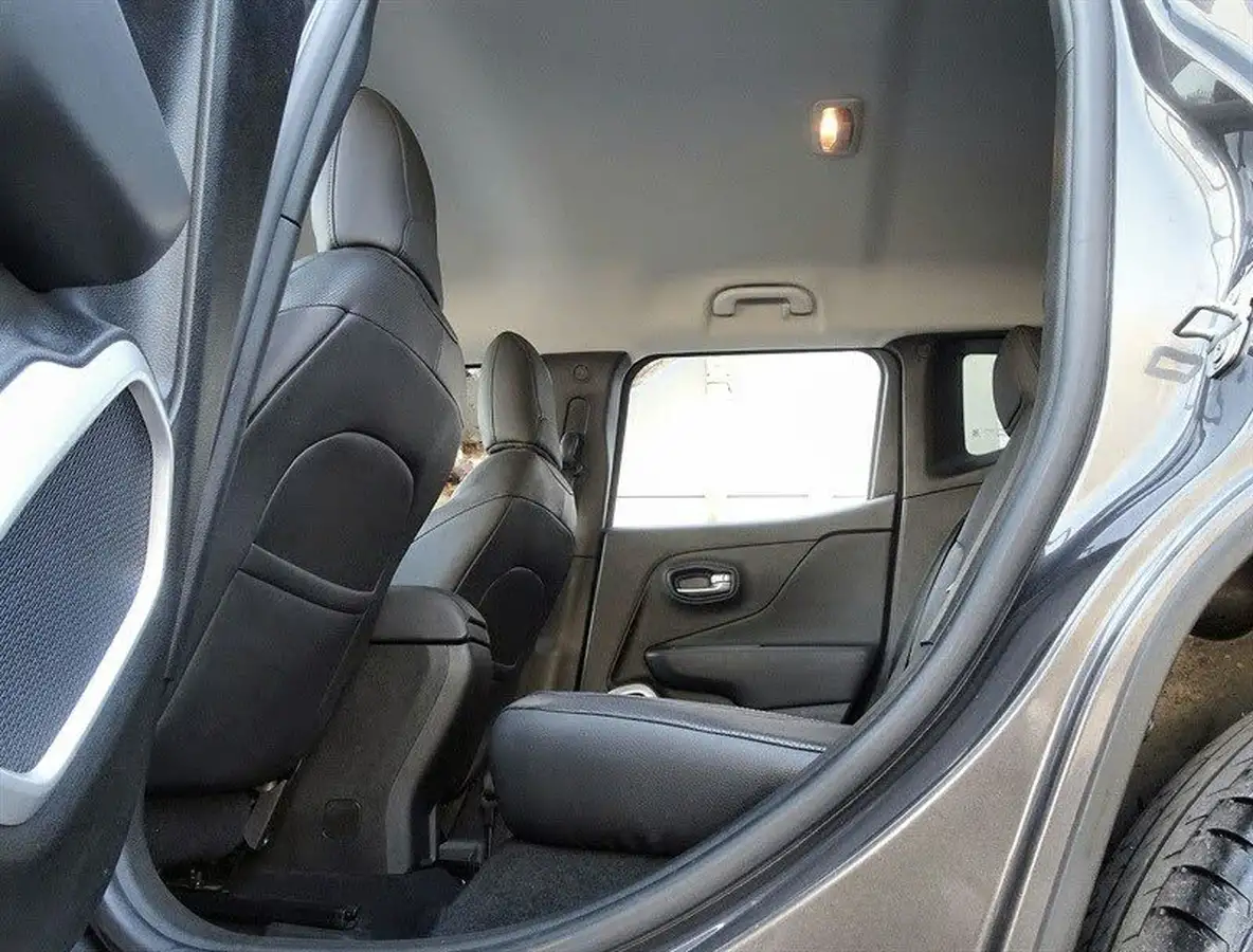 2016-jeep-renegade-16-multijet-ii-limited-ss-big-14