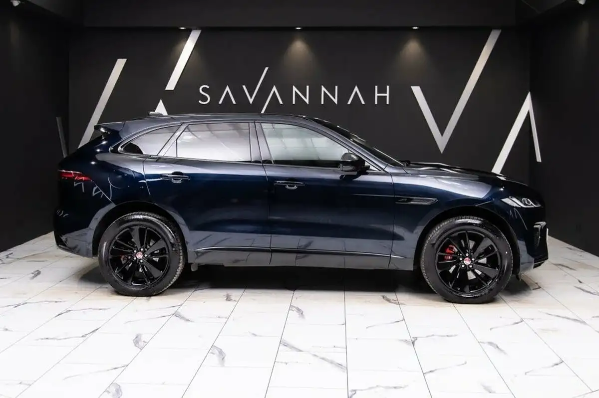 2022-jaguar-f-pace-20-d200-r-dynamic-black-big-19