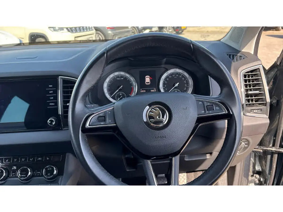 2018-skoda-karoq-16tdi-se-l-scr-1596cc-dsg-big-9