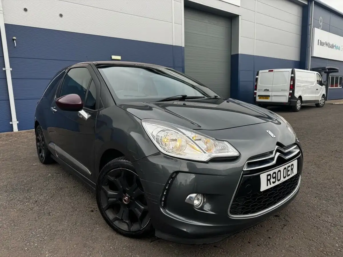2013-citroen-ds3-16-dstyle-plus-vti-big-0