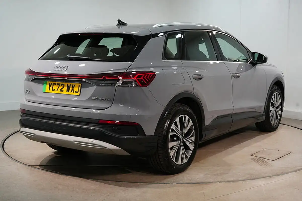 2022-audi-q4-e-tron-40e-sport-station-wagon-big-7