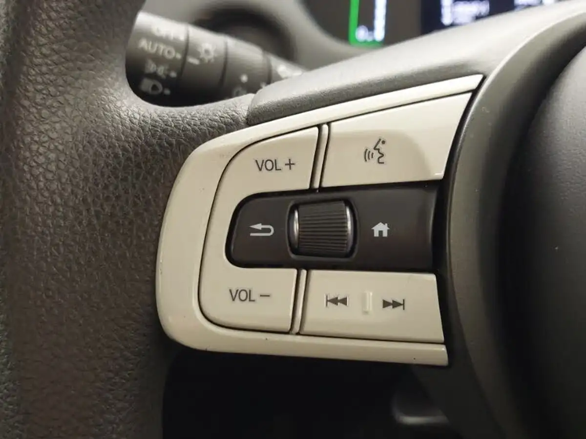 2021-honda-jazz-15-i-mmd-sr-109ps-big-17