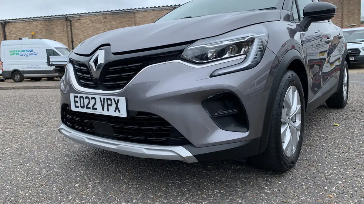 2022-renault-captur-10-tce-iconic-edition-big-53