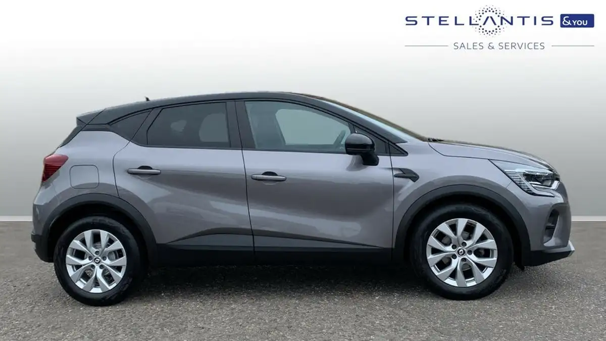 2022-renault-captur-10-tce-iconic-edition-big-1