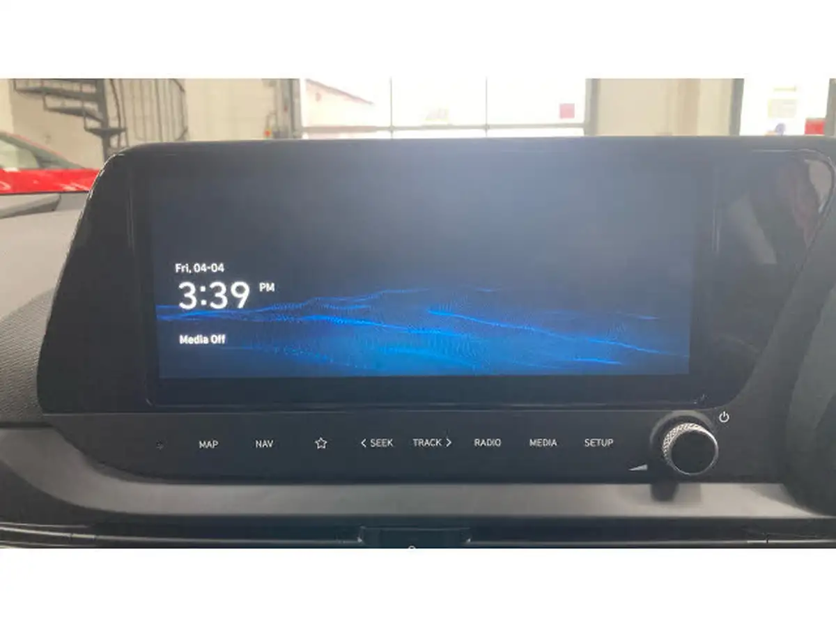 2025-hyundai-i20-10-t-gdi-ultimate-dct-big-11
