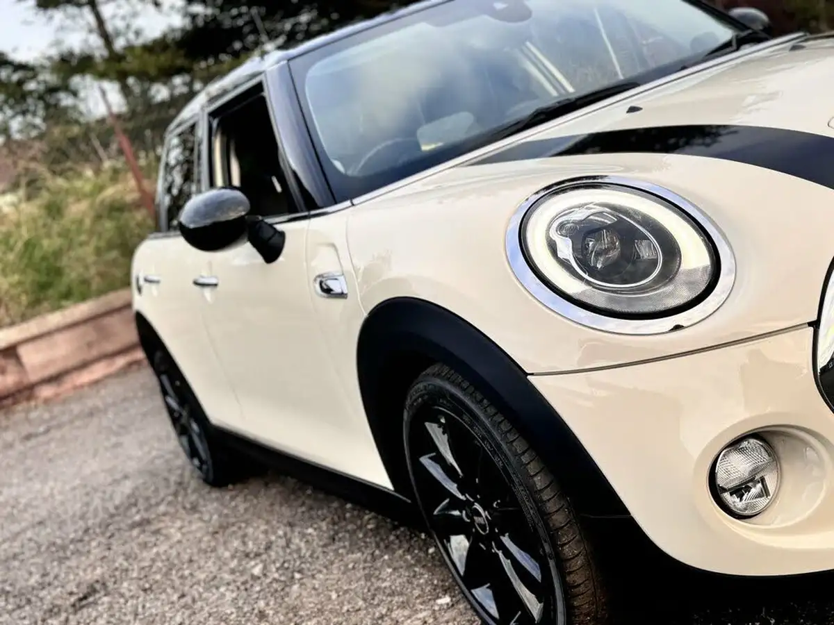 2018-mini-cooper-20-cooper-s-series-ii-ss-hatchback-5d-sport-auto-big-14