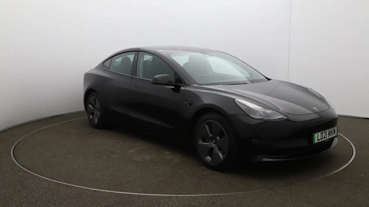 2021-tesla-model-3-e-long-range-4x4-big-34