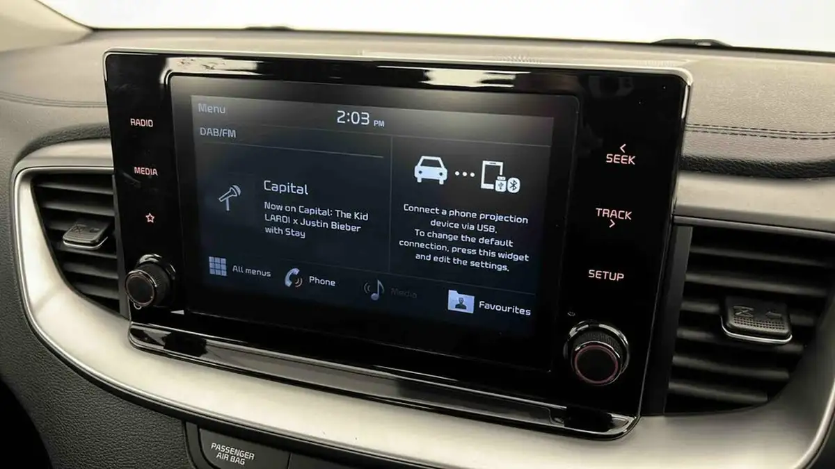 2020-kia-ceed-10-t-gdi-2-hatchback-big-39