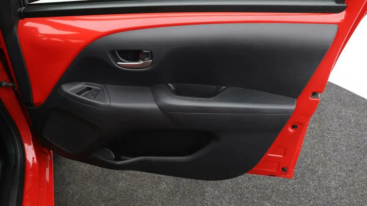 2021-toyota-aygo-10-vvt-i-x-trend-tss-big-14