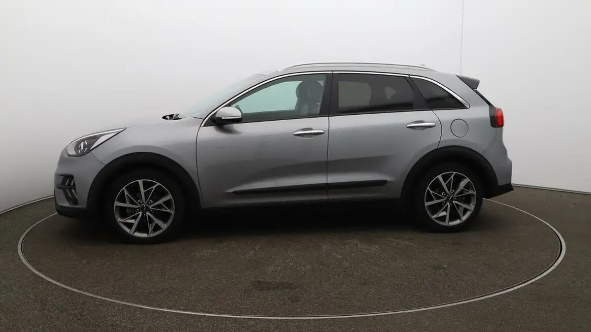 2022-kia-niro-16-gdi-3-156kwh-big-4