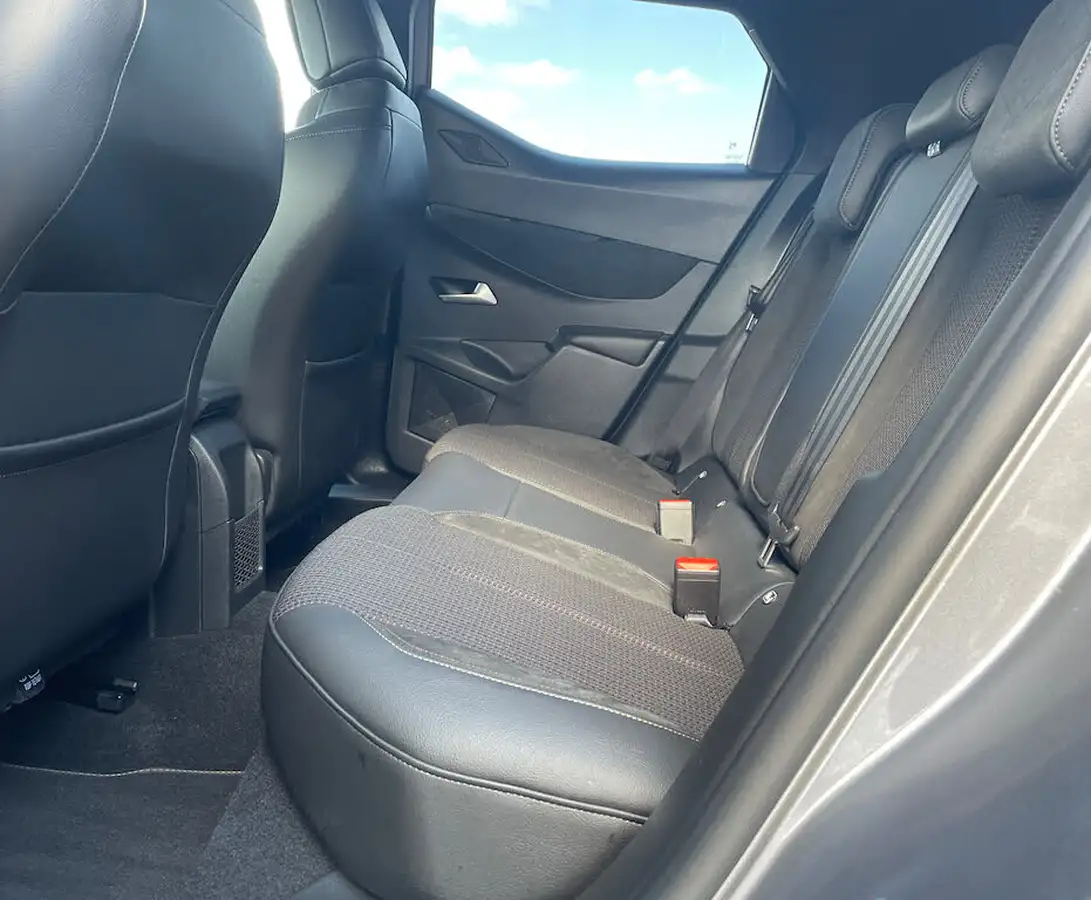 2022-ds-ds-3-crossback-12-puretech-performance-line-130ps-big-49