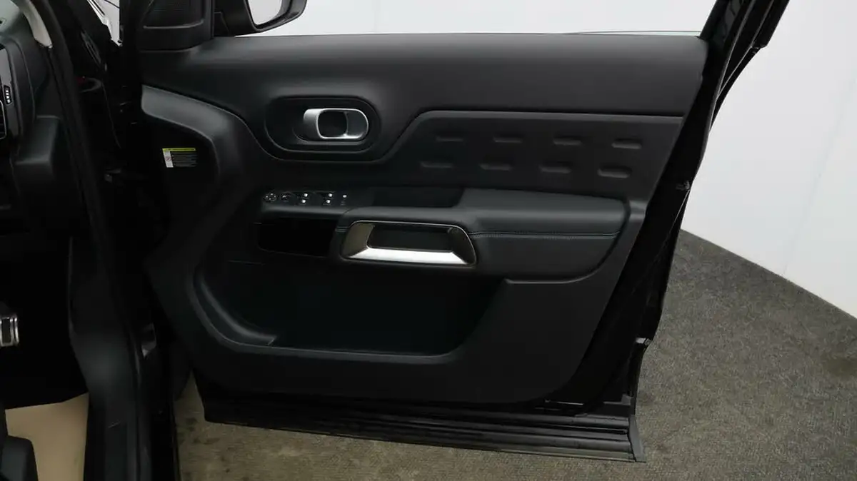 2023-citroen-c5-aircross-12-puretech-sense-plus-ss-big-14