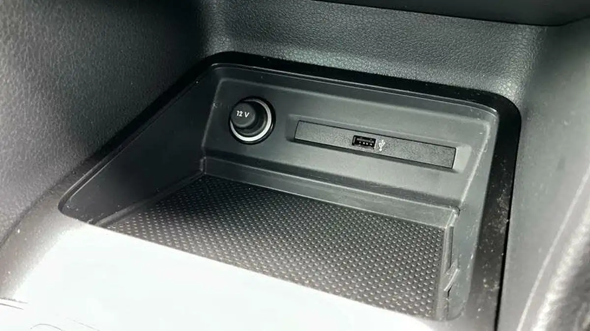 2019-volkswagen-golf-sv-15-tsi-match-150ps-ss-dsg-big-17