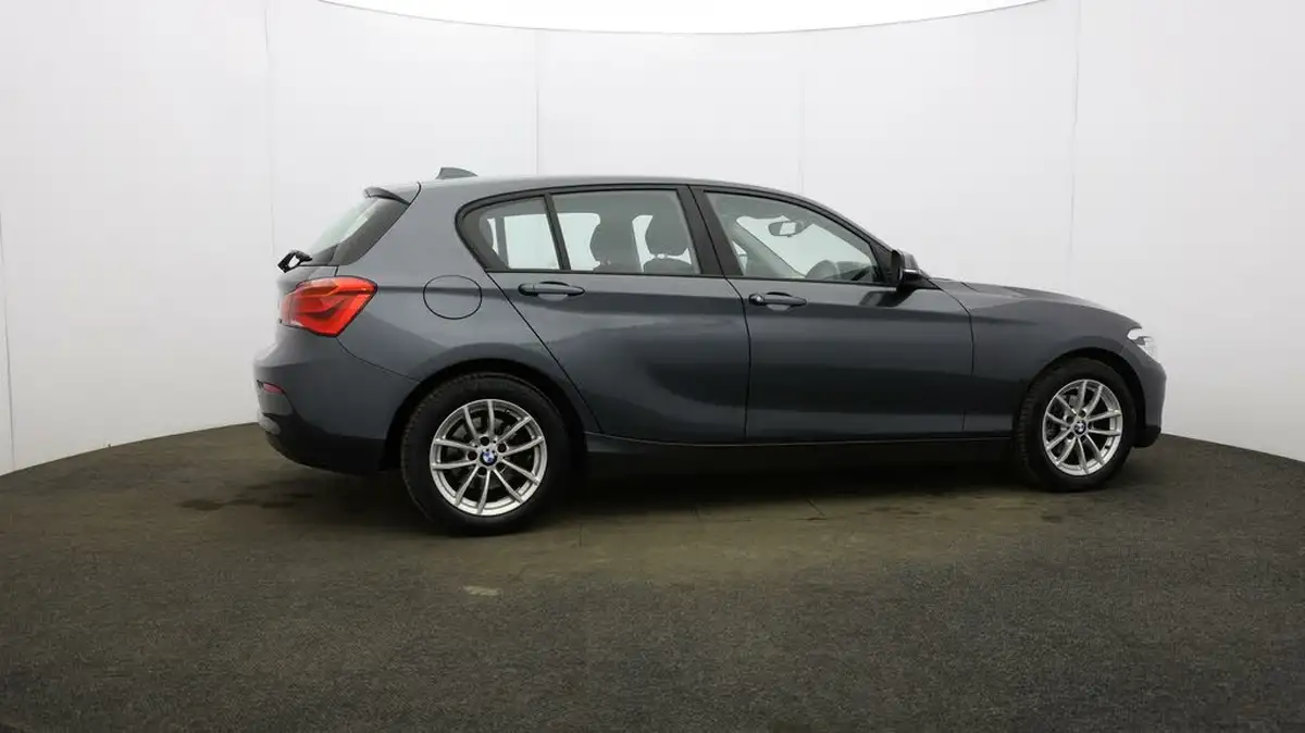 2018-bmw-1-series-15td-116d-se-business-5d-auto-big-45