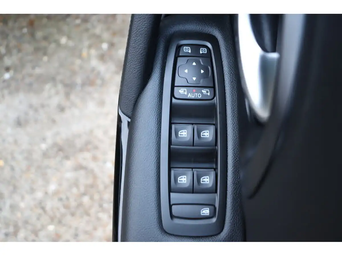 2019-renault-kadjar-13-tce-iconic-140bhp-big-16