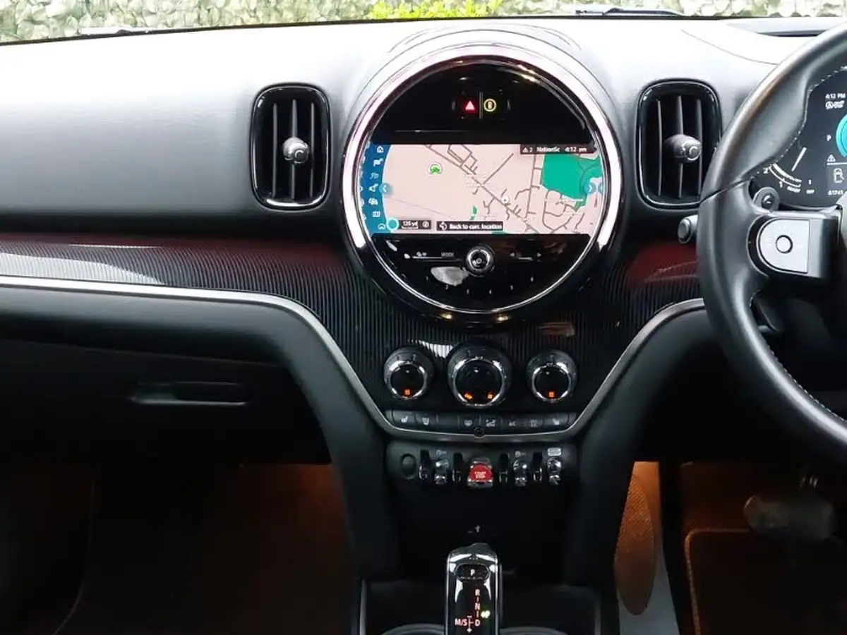 2021-mini-countryman-20-cooper-s-exclusive-all4-auto-big-9