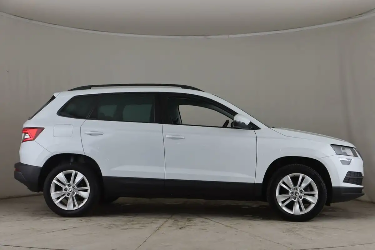 2021-skoda-karoq-15-tsi-se-big-7