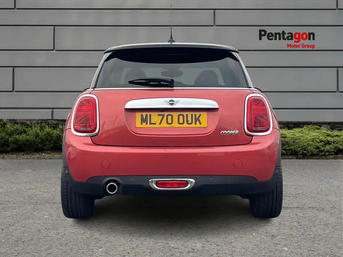 2020-mini-cooper-15-cooper-exclusive-hatchback-3d-auto-big-13