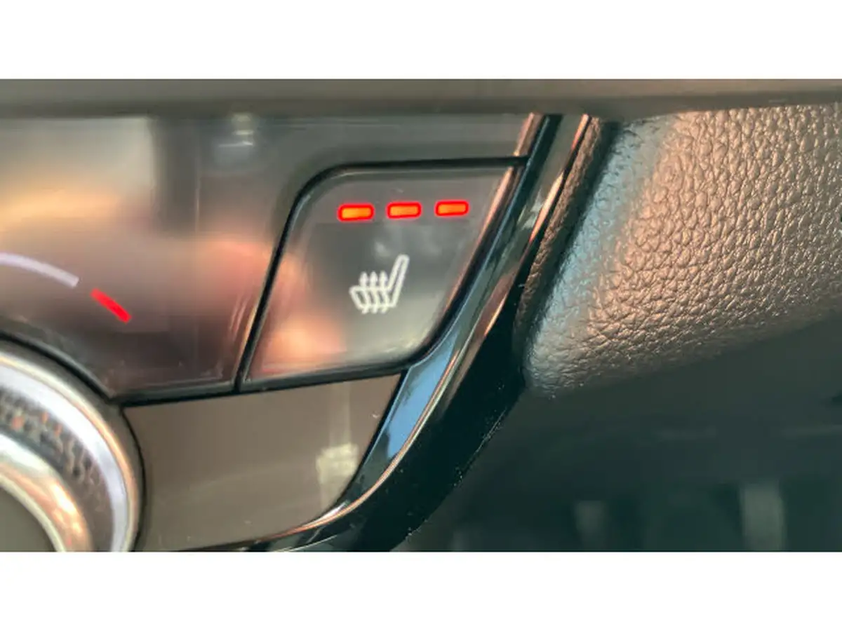 2021-honda-jazz-15-i-mmd-crosstar-ex-109ps-two-tone-big-23
