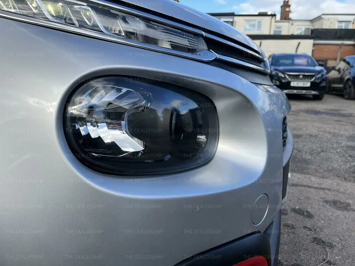 2017-citroen-c3-12-puretech-flair-82ps-big-10