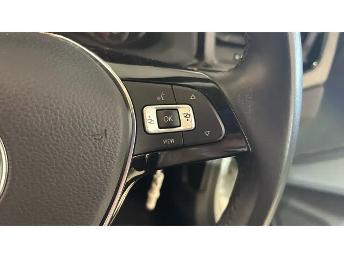 2018-volkswagen-polo-10-tsi-se-big-30
