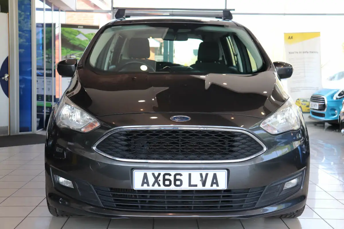 2017-ford-grand-c-max-15tdci-zetec-1498cc-big-10