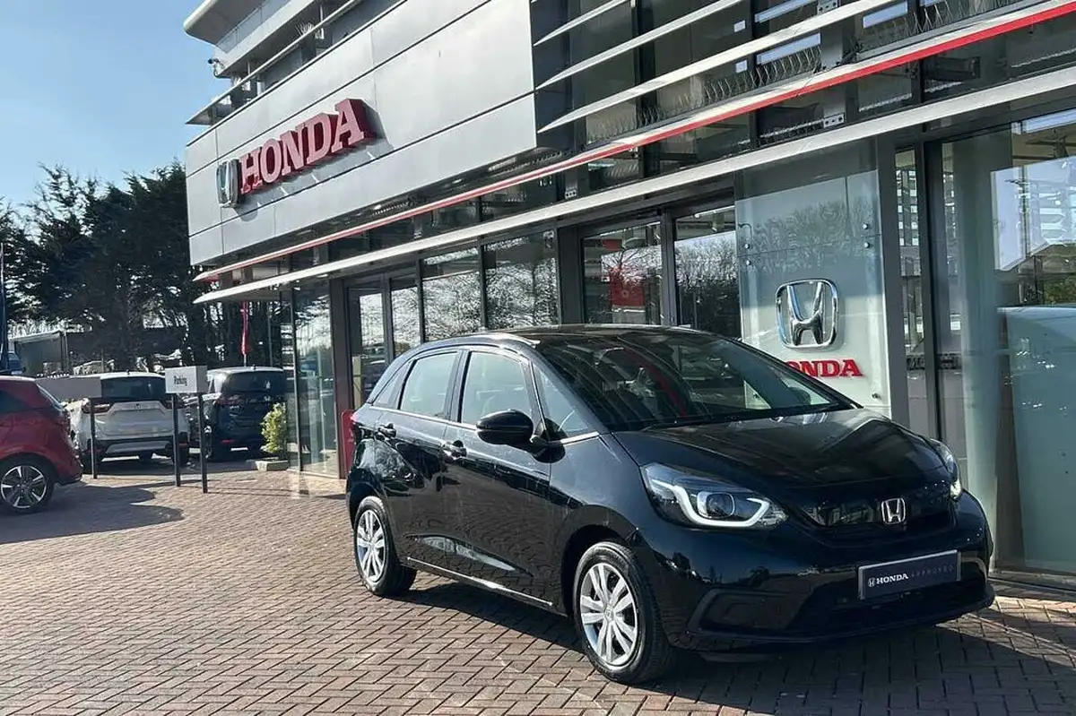2021-honda-jazz-15-i-mmd-se-109ps-big-19