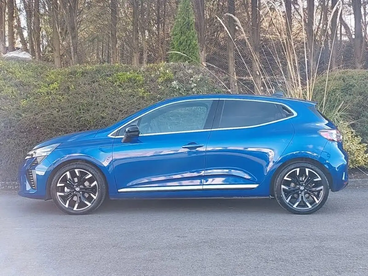 2024-renault-clio-16-techno-big-3