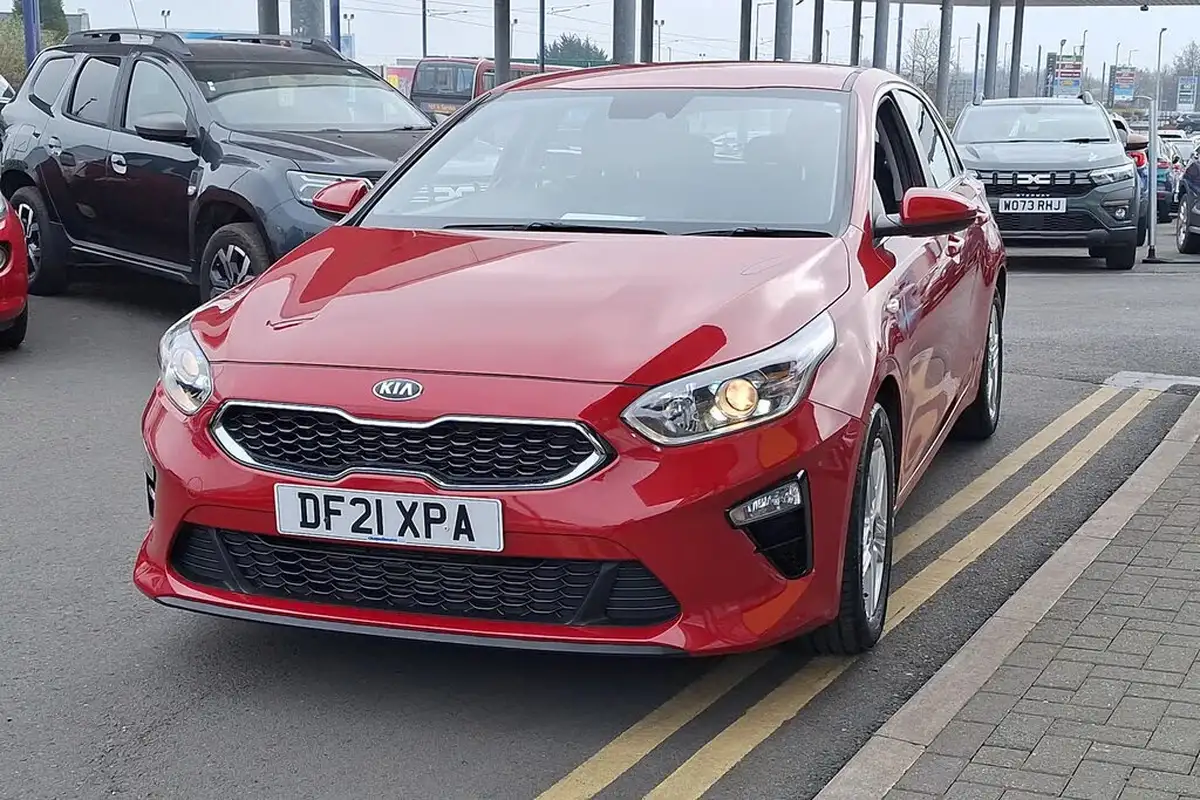 2021-kia-ceed-10-t-gdi-2-nav-hatchback-big-13